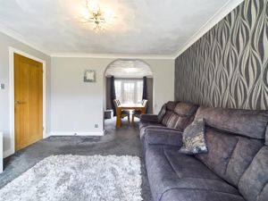 Lounge/Diner- click for photo gallery